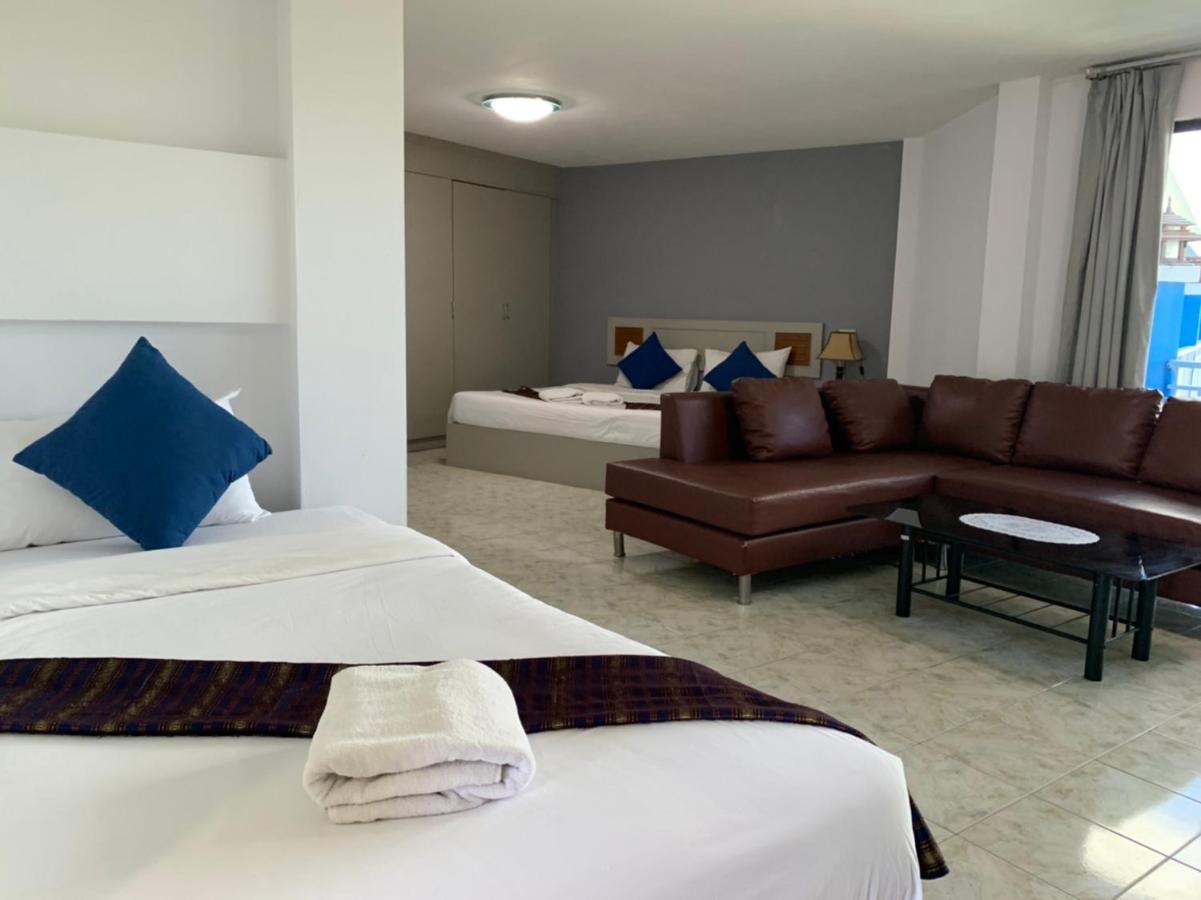 Blue Garden Resort Pattaya Pantai Jomtien Bagian luar foto