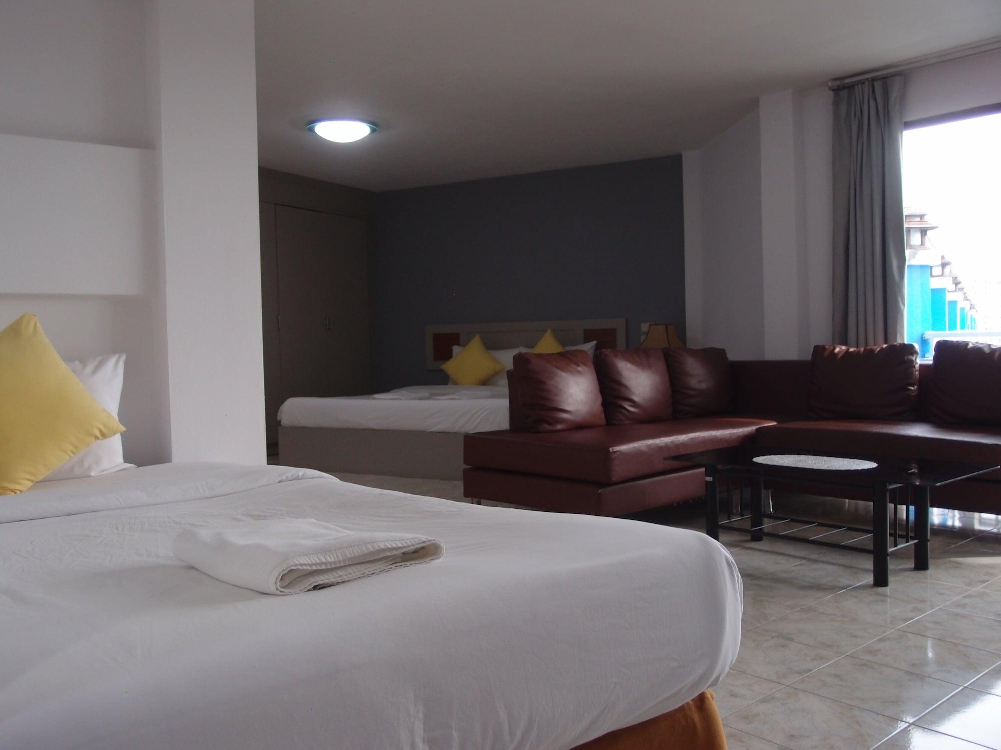 Blue Garden Resort Pattaya Pantai Jomtien Bagian luar foto