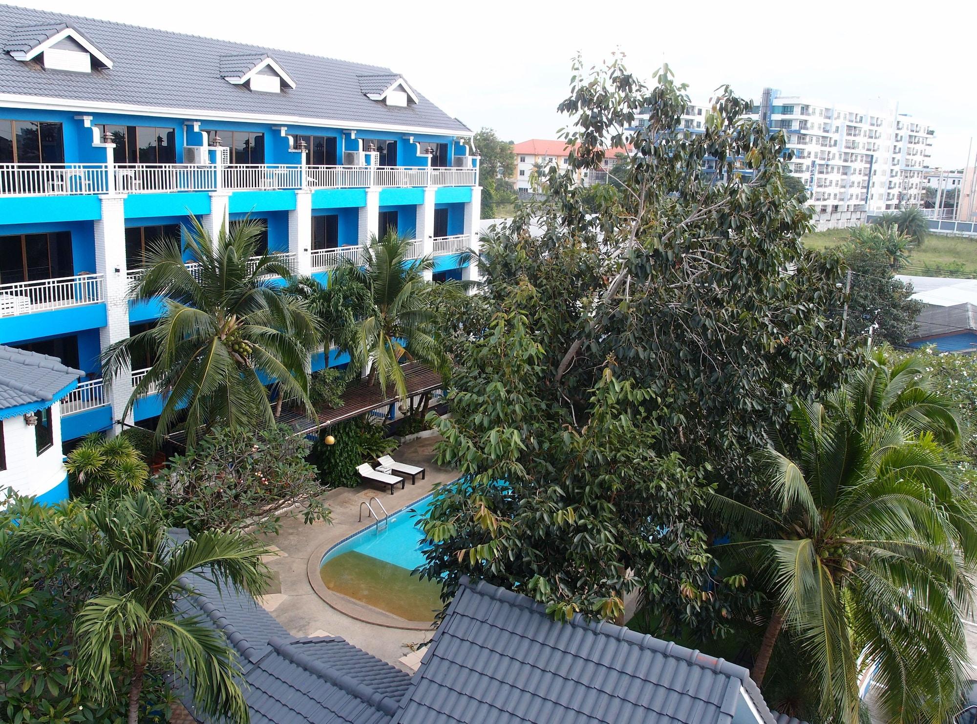 Blue Garden Resort Pattaya Pantai Jomtien Bagian luar foto