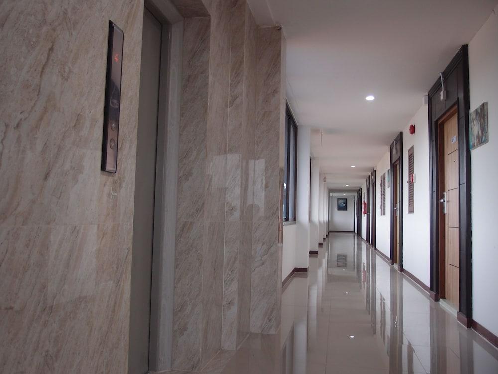 Blue Garden Resort Pattaya Pantai Jomtien Bagian luar foto
