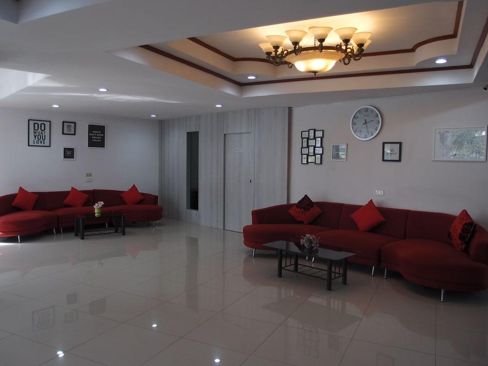 Blue Garden Resort Pattaya Pantai Jomtien Bagian luar foto