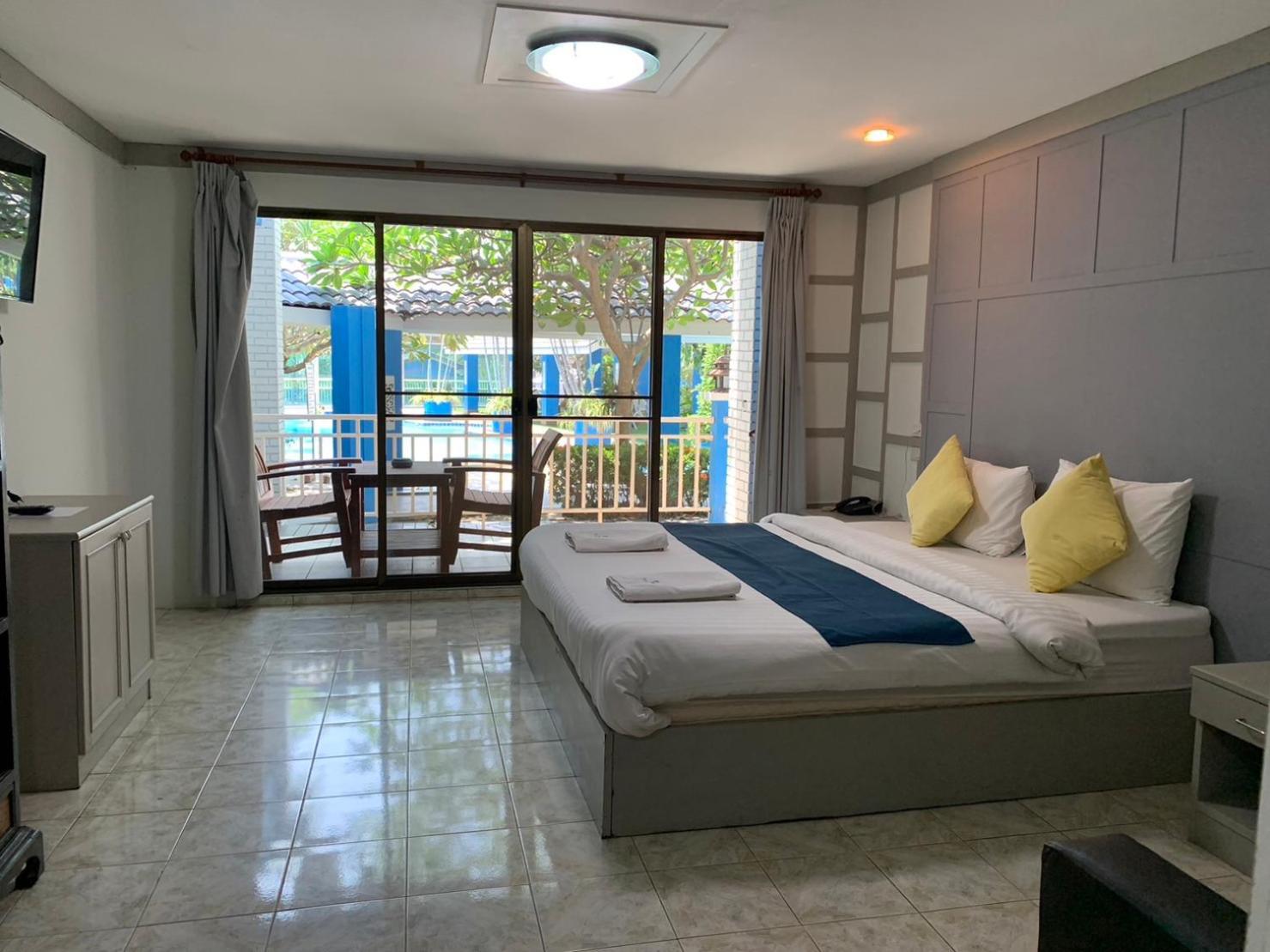 Blue Garden Resort Pattaya Pantai Jomtien Bagian luar foto